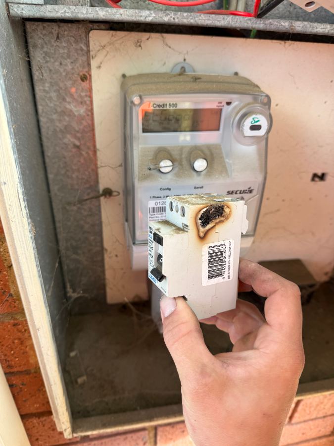 24/7 Emergency Electrician by RNP Electrical